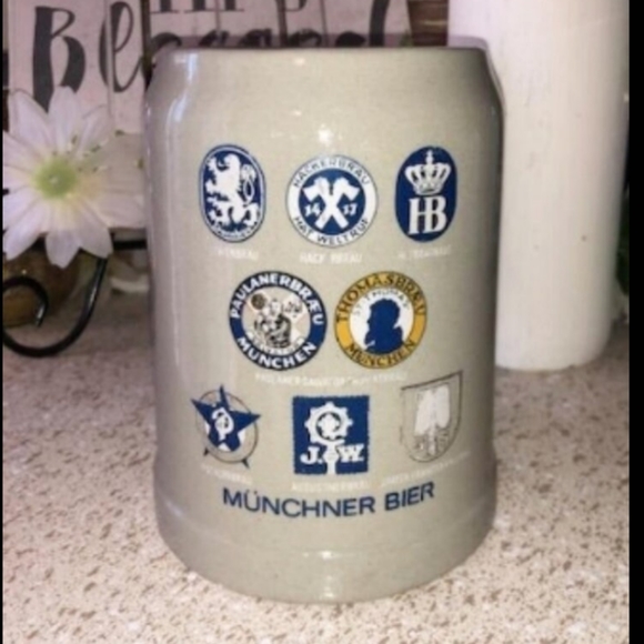 Used 💙 beer mug - Picture 1 of 3